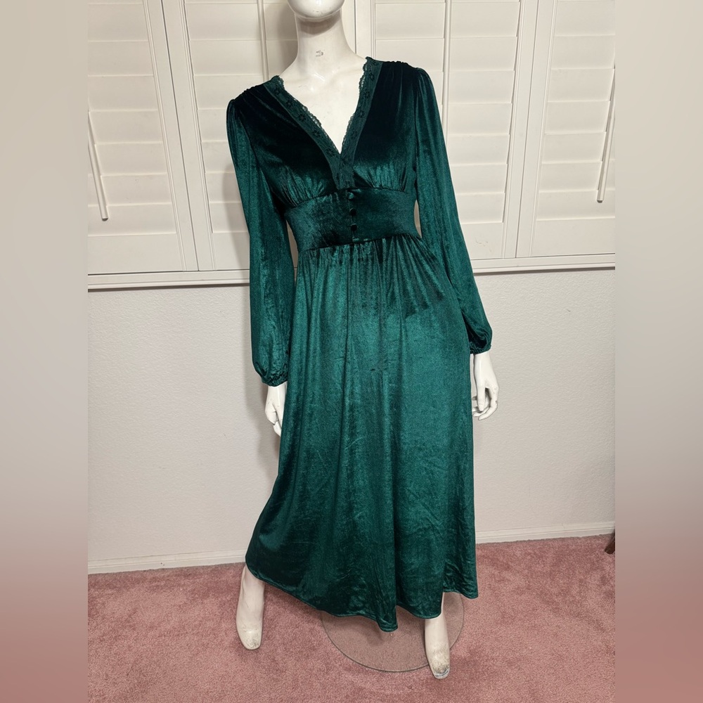New small green velvet long stretchy dress poof sleeve button vintage